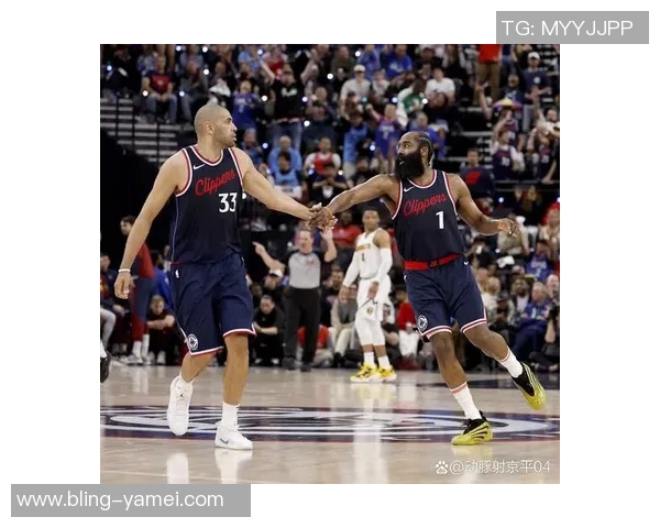 科林斯三分命中率高达636巴图姆和邓恩也表现出色助力球队胜利